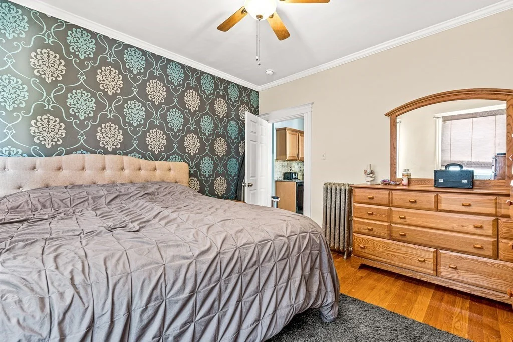 4 bed, 1 bath apartment for rent at 22 Auburn St Unit 3, Malden — photo 13 of 22