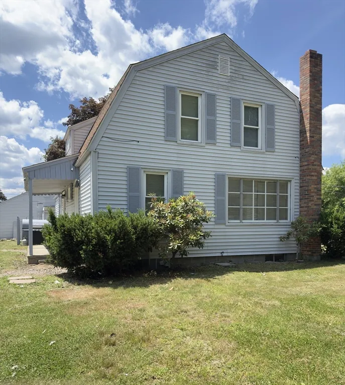 3 bed, 1 bath apartment for rent at 22 Bacon St Unit 22, Oxford