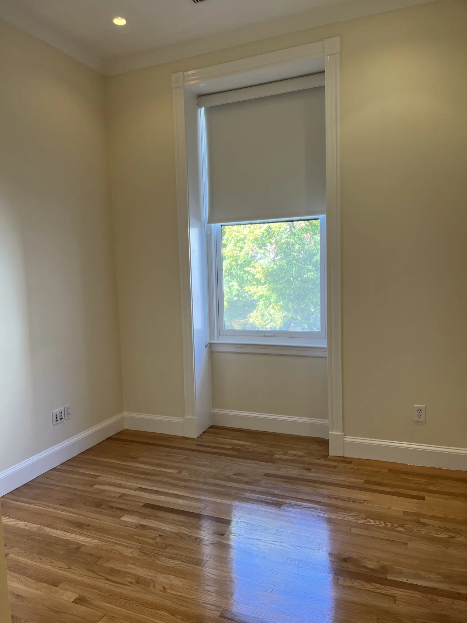 3 bed, 3 bath apartment for rent at 22 Beacon St Unit 2, Boston Downtown — photo 9 of 17