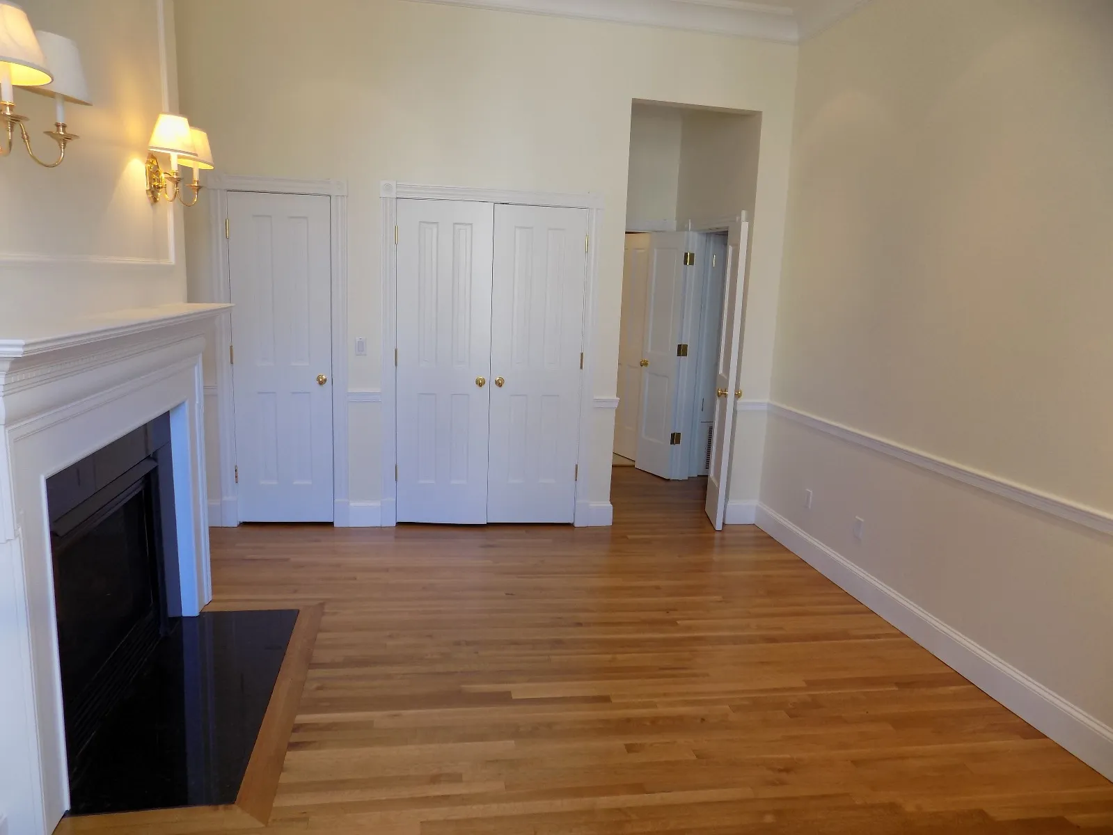 3 bed, 3 bath apartment for rent at 22 Beacon St Unit 3, Boston Downtown — photo 27 of 30