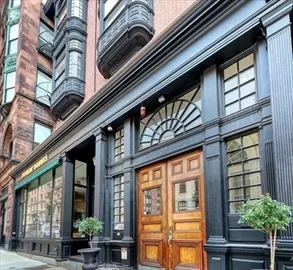 3 bed, 3 bath apartment for rent at 22 Beacon St Unit 3, Boston Downtown — photo 1 of 30