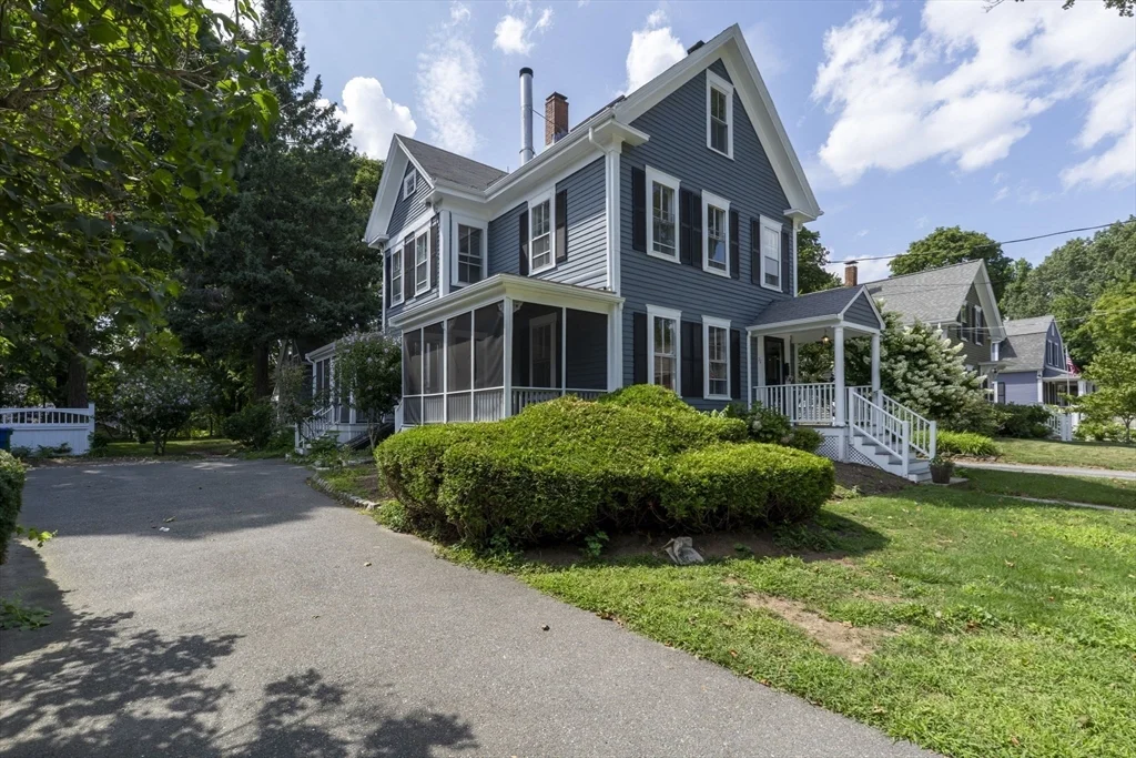 5 bed, 2 bath apartment for rent at 22 Berkeley St Unit A, Reading