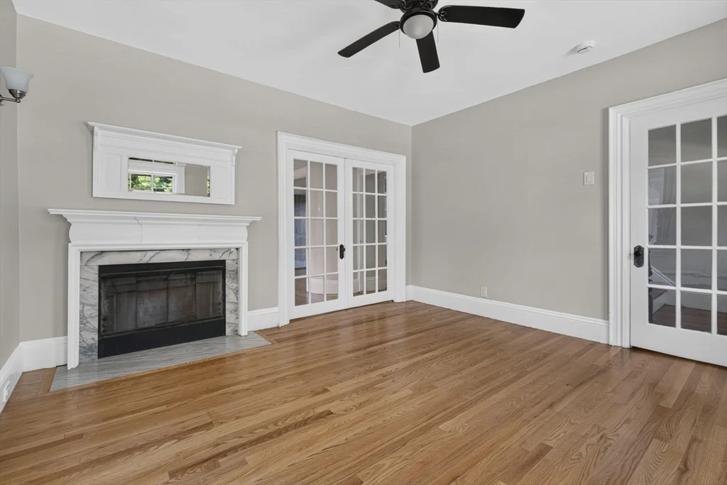 5 bed, 2 bath apartment for rent at 22 Berkeley St Unit A, Reading — photo 7 of 42