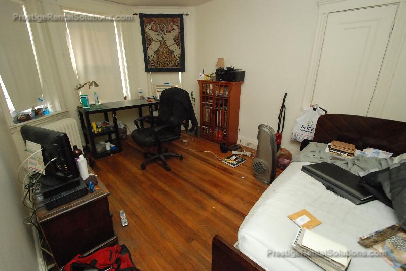 Studio bed, 1 bath apartment for rent at 22 Boylston St Unit 22, Jamaica Plain — photo 2 of 15