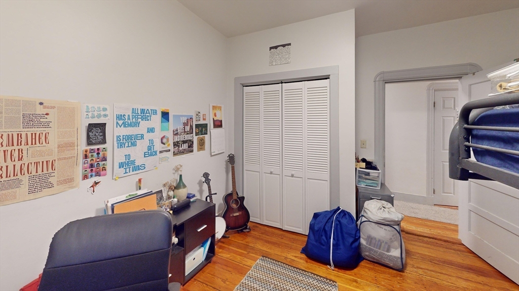 4 bed, 1 bath apartment for rent at 22 Boynton St Unit 1, Jamaica Plain — photo 13 of 16