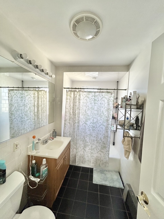 3 bed, 1 bath apartment for rent at 22 Bradbury Unit 3, Allston — photo 10 of 10