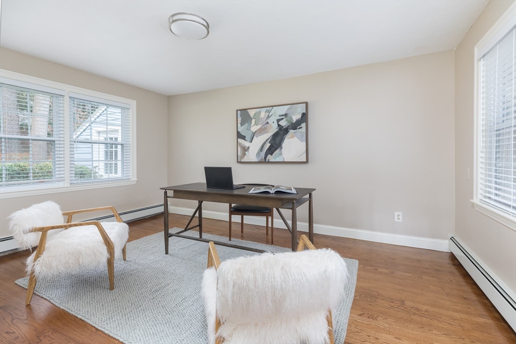 4 bed, 2 bath apartment for rent at 22 Bradford Rd, Weston — photo 13 of 42