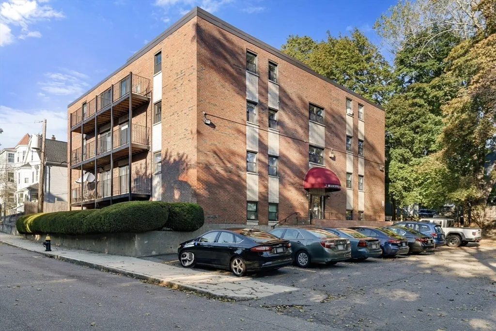 2 bed, 1 bath apartment for rent at 22 Branchfield St Unit 4-1, Dorchester — photo 16 of 17