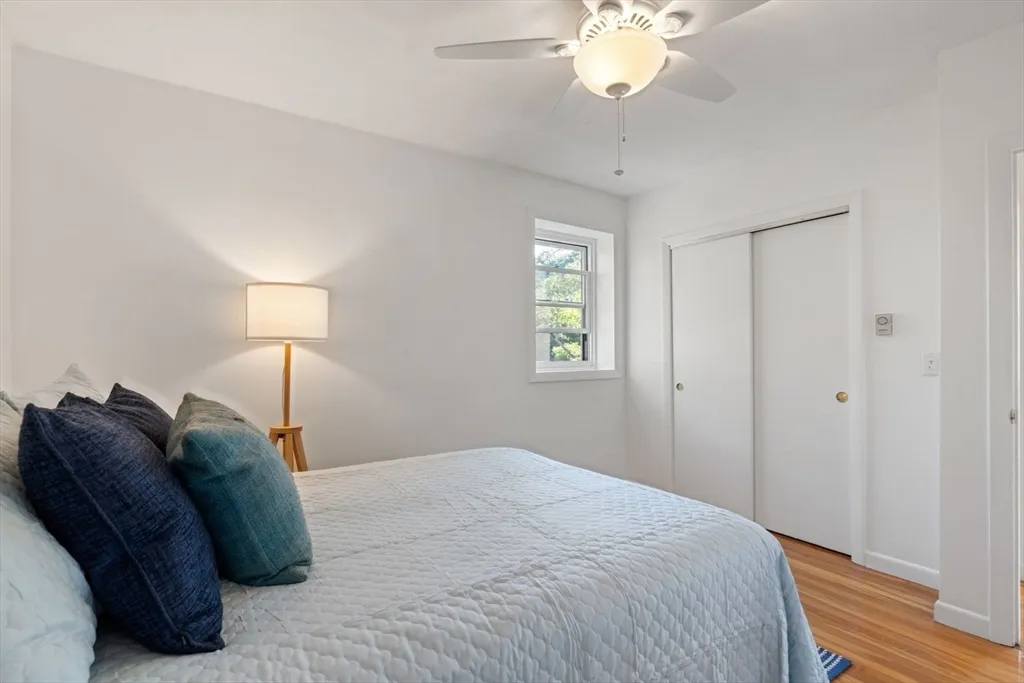 2 bed, 1 bath apartment for rent at 22 Branchfield St Unit 4-1, Dorchester — photo 9 of 17