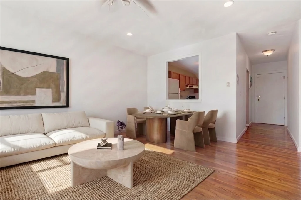 2 bed, 1 bath apartment for rent at 22 Branchfield St Unit D1, Dorchester — photo 2 of 15