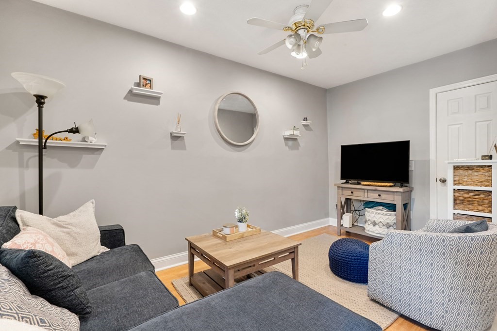 1 bed, 1 bath apartment for rent at 22 South Bremen St Unit 2, East Boston — photo 4 of 9