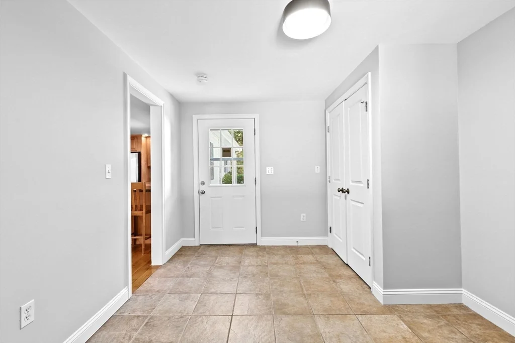 3 bed, 1 bath apartment for rent at 22 Broad Oak Way Unit A, Hanover — photo 27 of 31