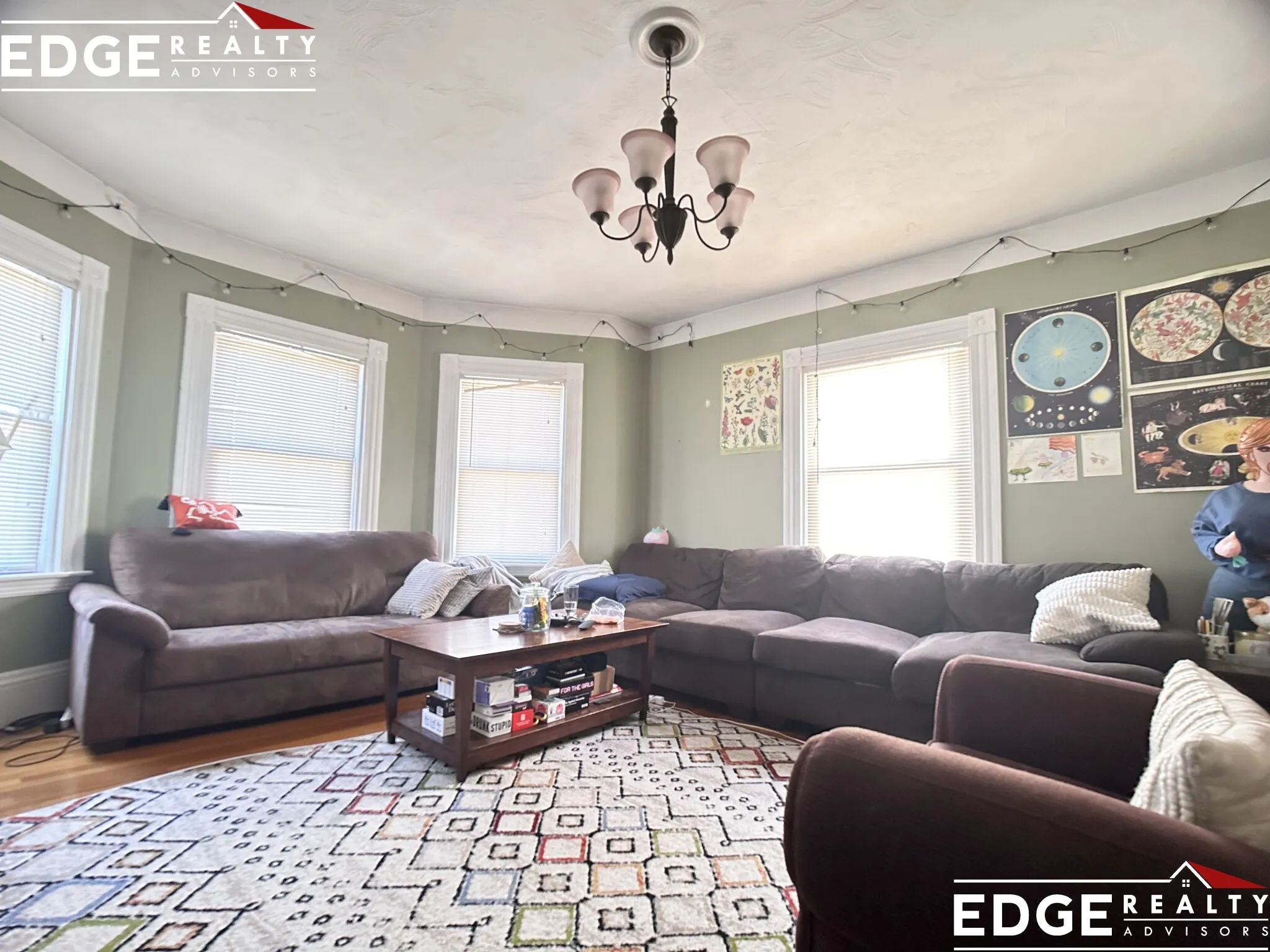3 bed, 1 bath apartment for rent at 22 Brooks St Unit 1, Brighton — photo 5 of 11