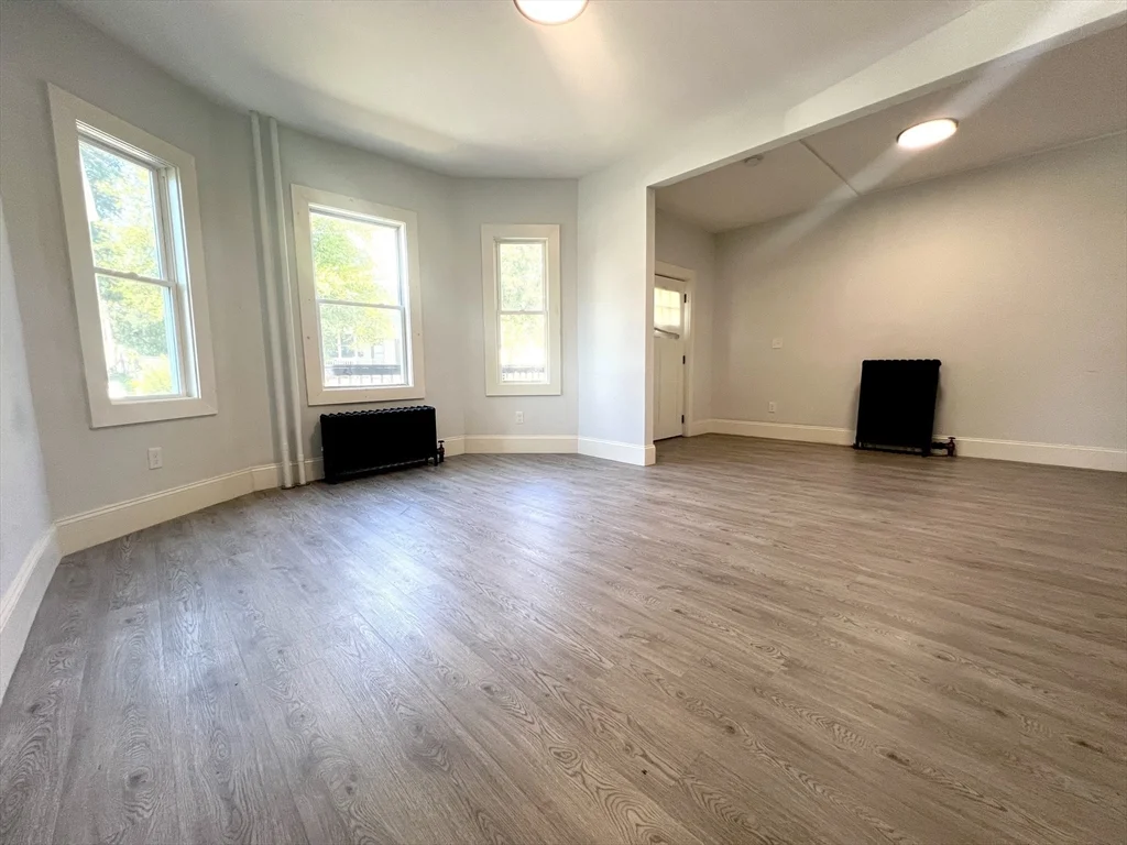 3 bed, 1 bath apartment for rent at 22 Browning Ave Unit 1, Dorchester — photo 3 of 10