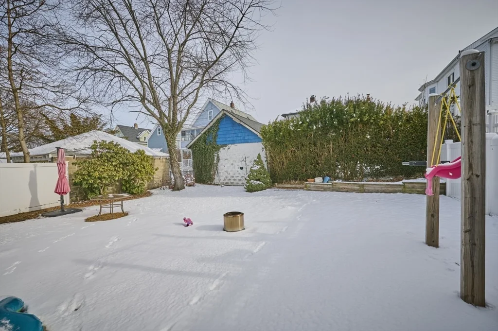 3 bed, 1 bath apartment for rent at 22 Burget Ave Unit 2, Tufts University — photo 4 of 18