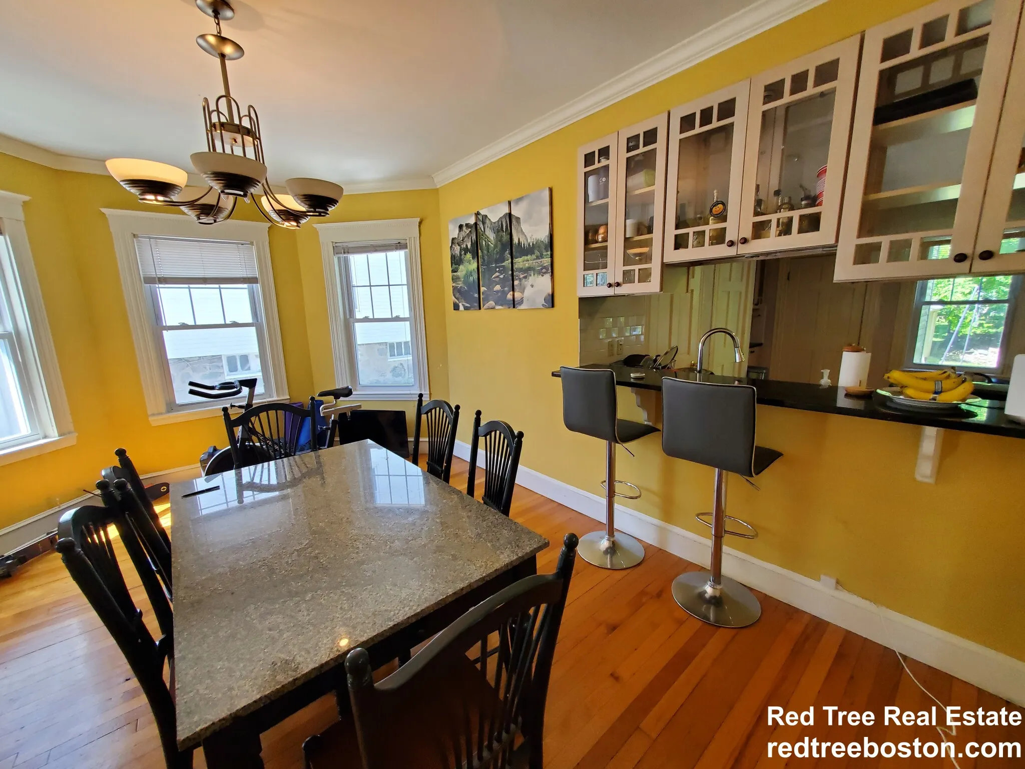 4 bed, 2 bath apartment for rent at 22 Burton St Unit 1, Brighton — photo 6 of 46