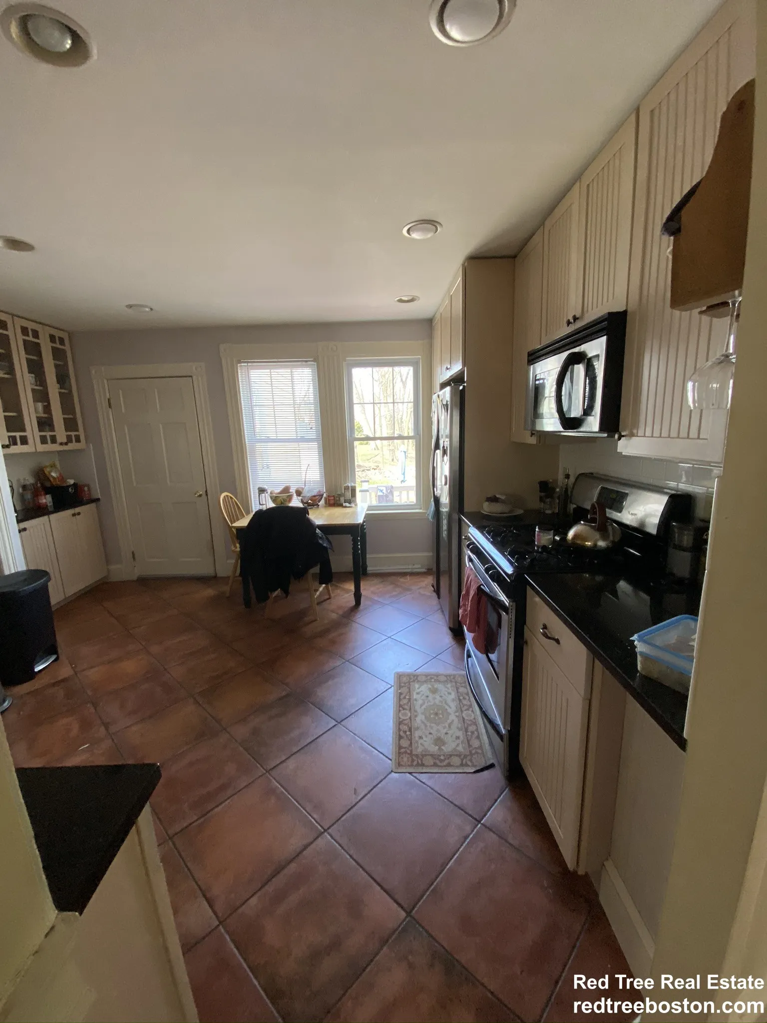 4 bed, 2 bath apartment for rent at 22 Burton St Unit 1, Brighton — photo 30 of 46