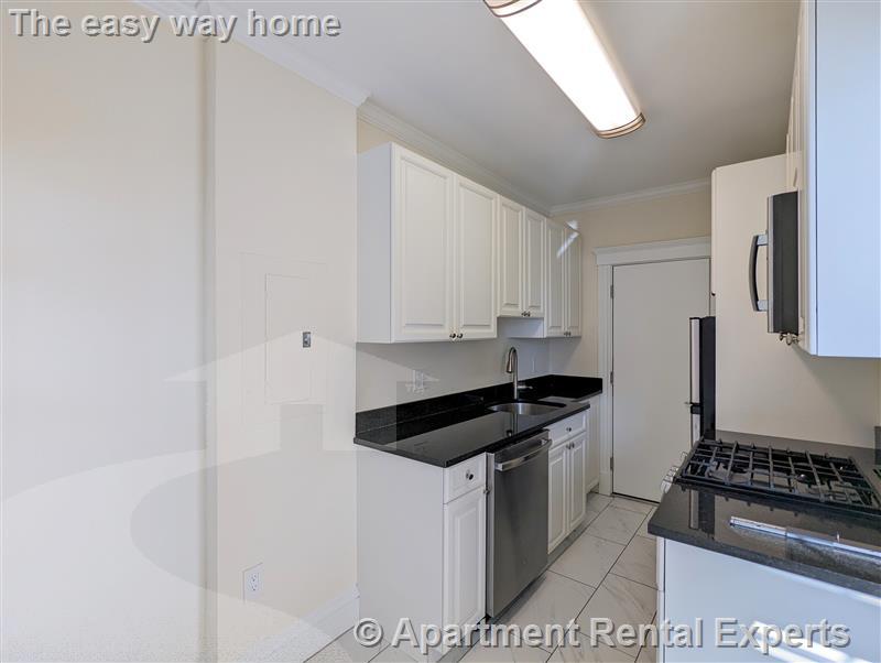 1 bed, 1 bath apartment for rent at 22 Chauncy St Unit 17, Harvard Square — photo 2 of 9