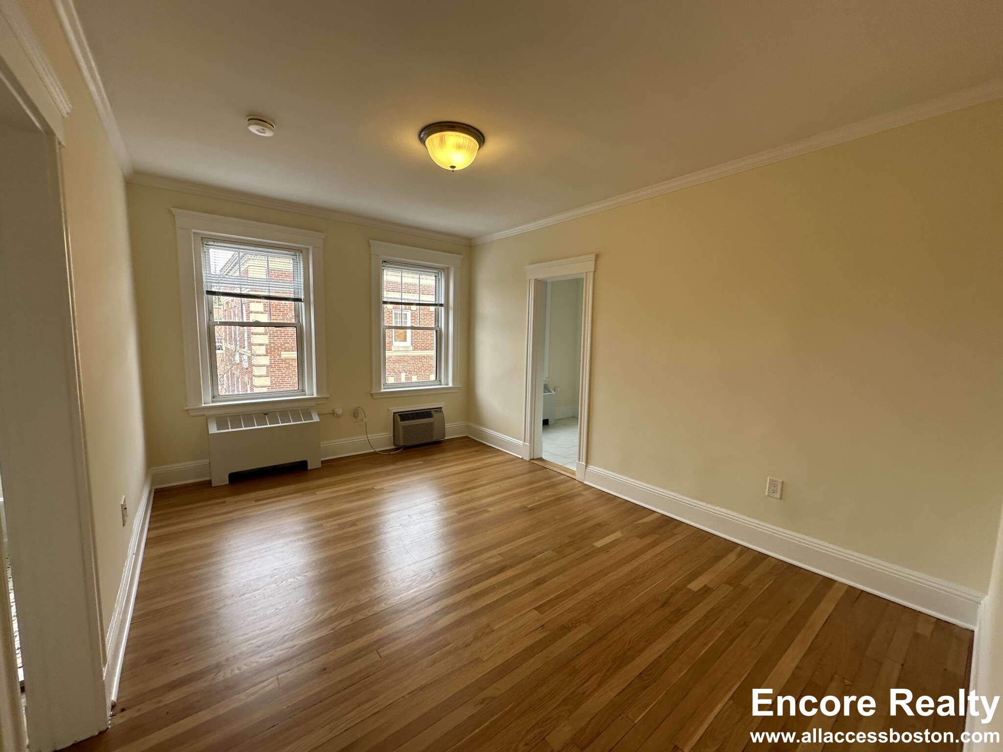 Studio bed, 1 bath apartment for rent at 22 Chauncy St Unit 20, Neighborhood Nine — photo 7 of 14
