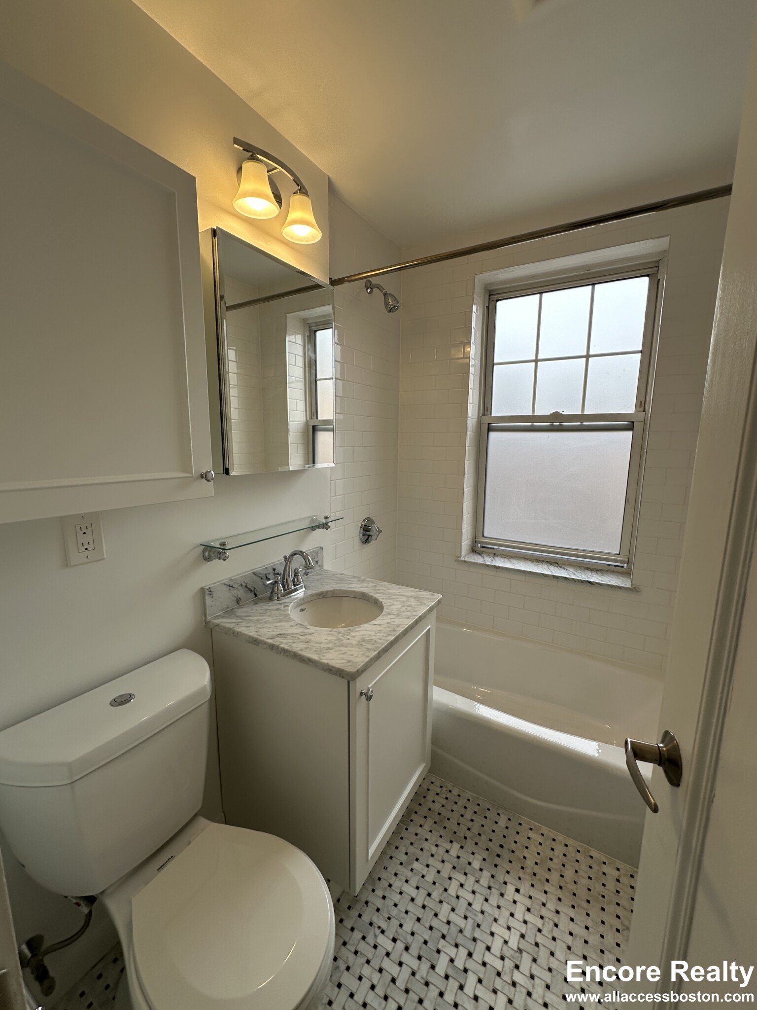 Studio bed, 1 bath apartment for rent at 22 Chauncy St Unit 20, Neighborhood Nine — photo 11 of 14