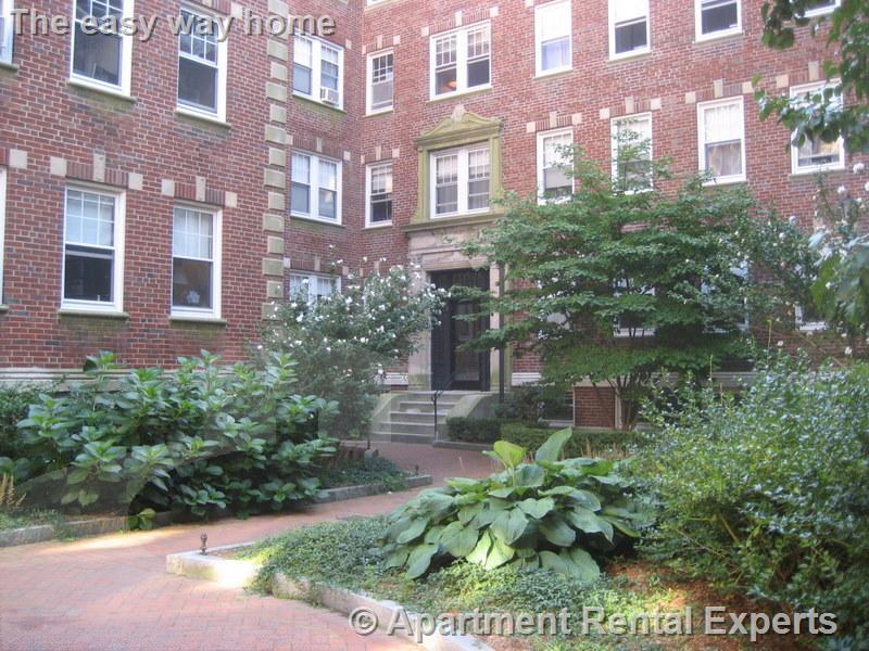 1 bed, 1 bath apartment for rent at 22 Chauncy St Unit 3, Harvard Square