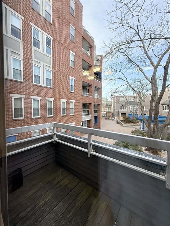 2 bed, 2 bath apartment for rent at 22 Chestnut Unit A, Cambridgeport — photo 7 of 17