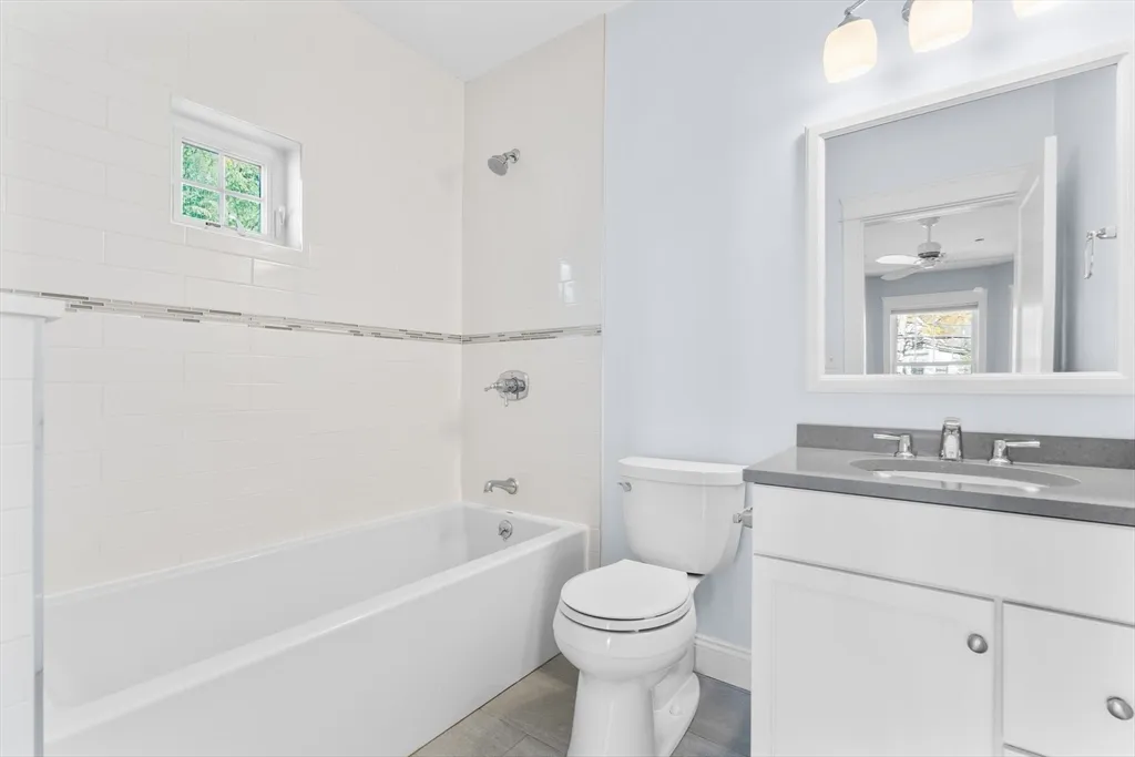 2 bed, 2 bath apartment for rent at 22 Chickatawbut St Unit 2, Dorchester — photo 6 of 11
