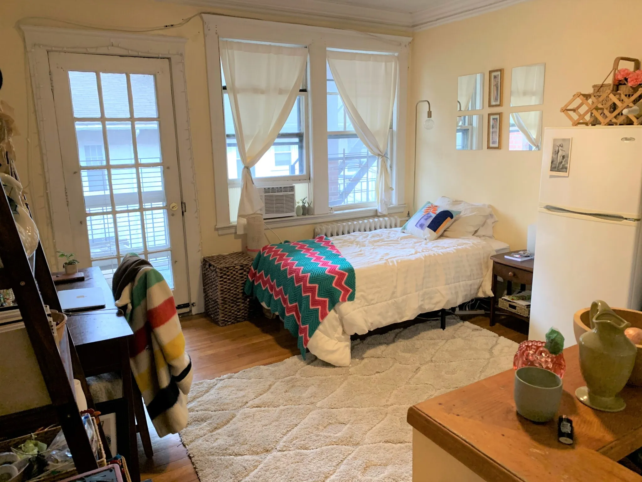 Studio bed, 1 bath apartment for rent at 22 Chiswick Rd Unit 10, Brighton — photo 10 of 16