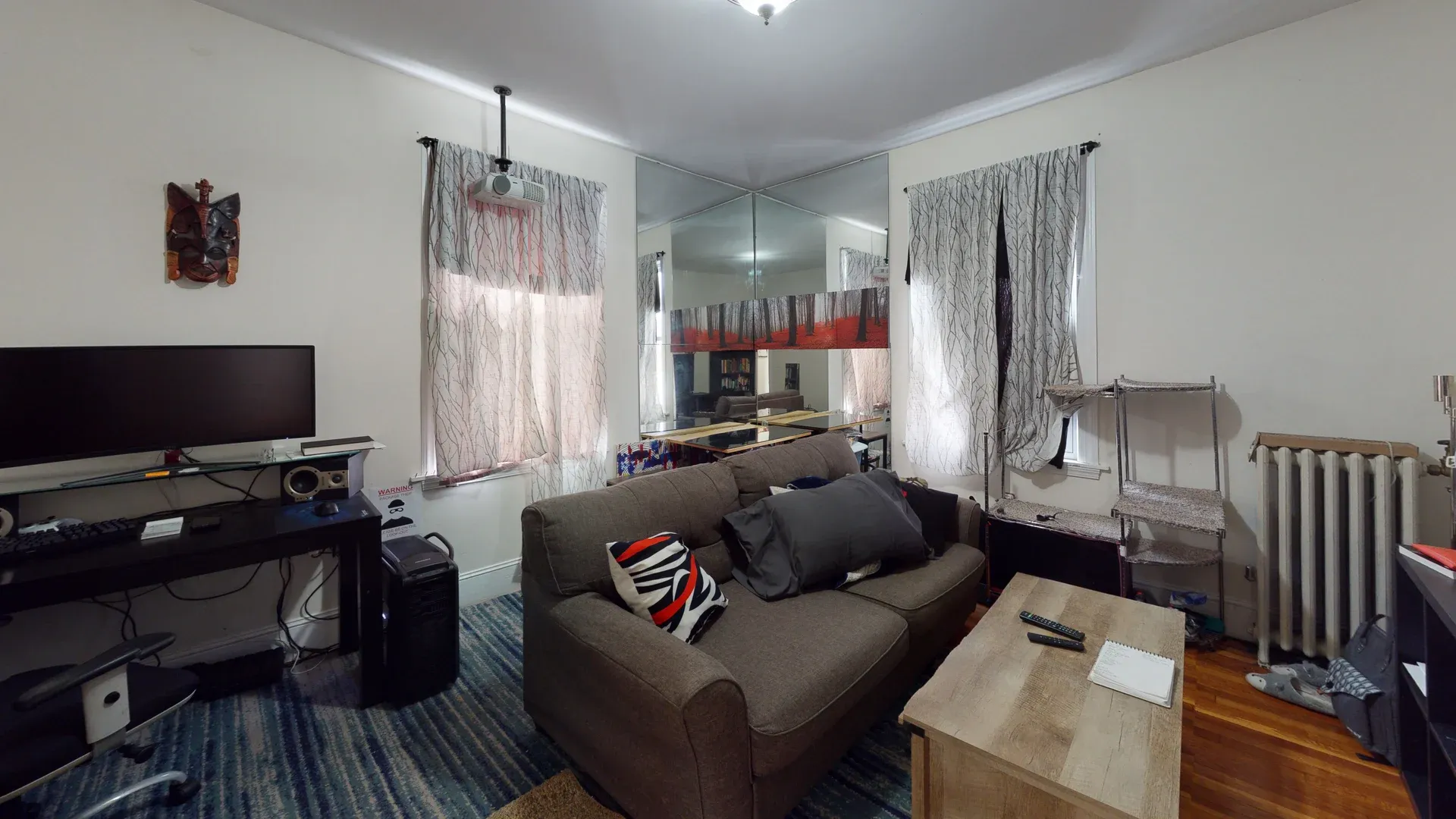 1 bed, 1 bath apartment for rent at 22 Chiswick Rd Unit 15, Brighton — photo 2 of 5
