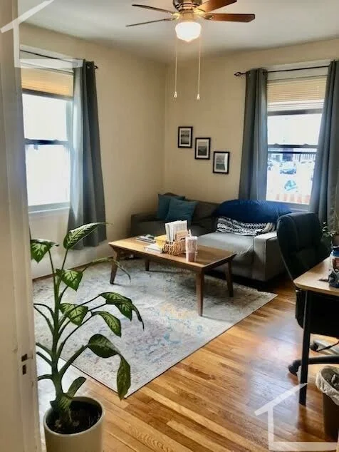 1 bed, 1 bath apartment for rent at 22 Chiswick Rd Unit 3, Brighton — photo 3 of 15