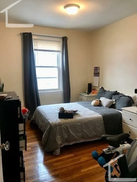 1 bed, 1 bath apartment for rent at 22 Chiswick Rd Unit 3, Brighton — photo 5 of 15