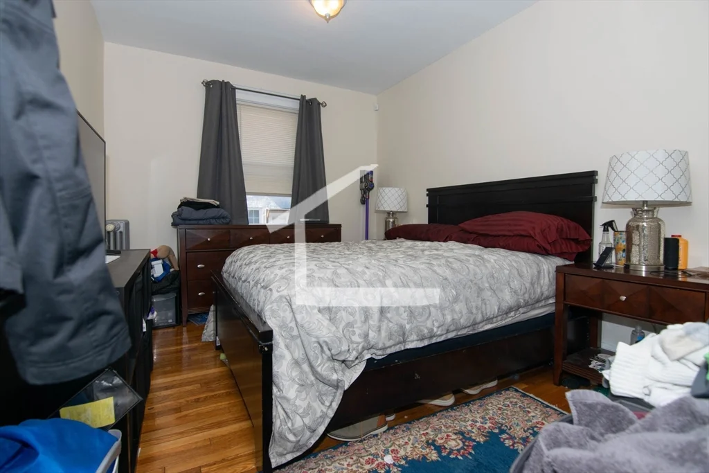 1 bed, 1 bath apartment for rent at 22 Chiswick Rd Unit 3, Brighton — photo 10 of 15
