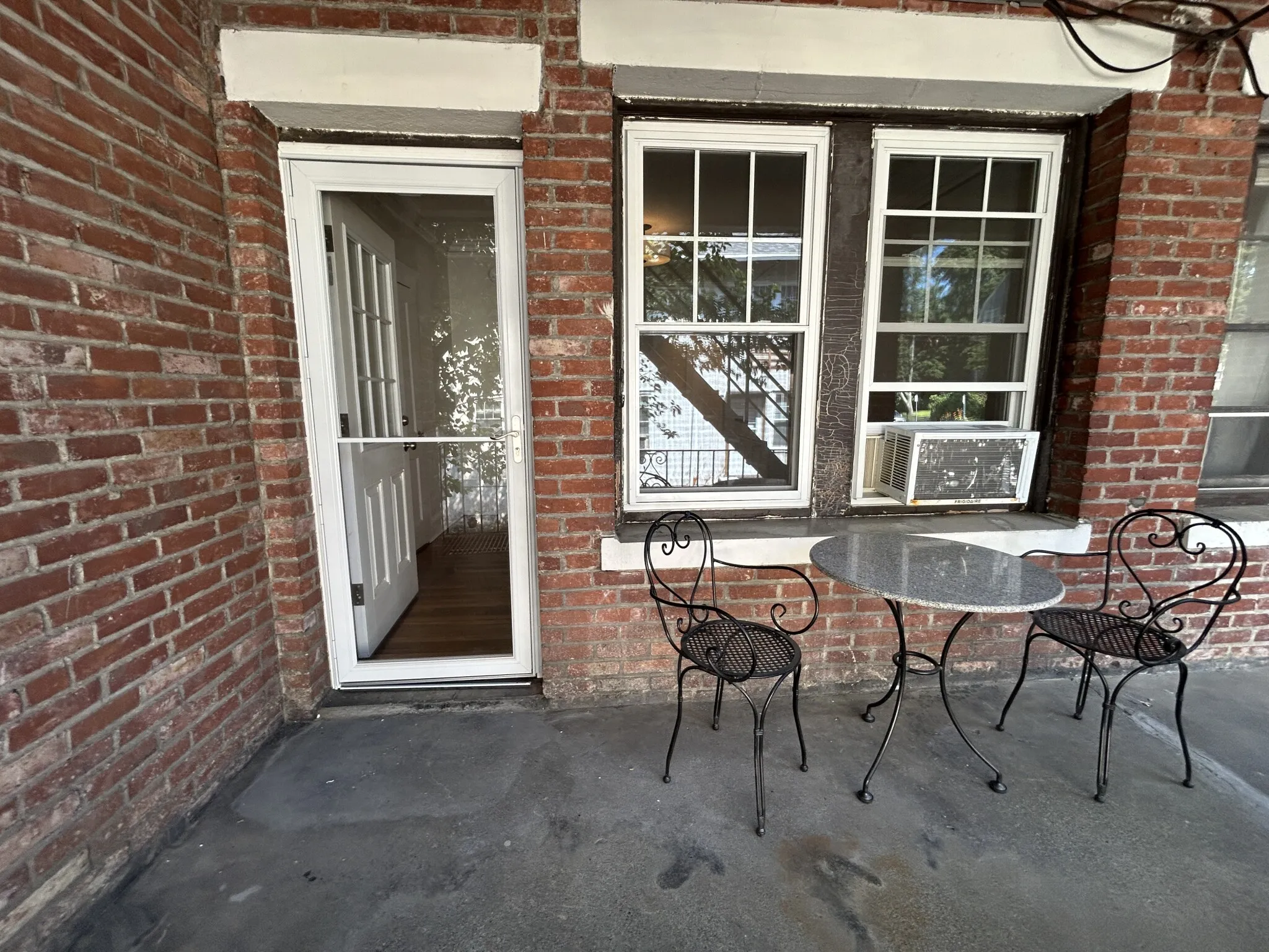 Studio bed, 1 bath apartment for rent at 22 Chiswick Rd Unit 5, Brighton — photo 13 of 13