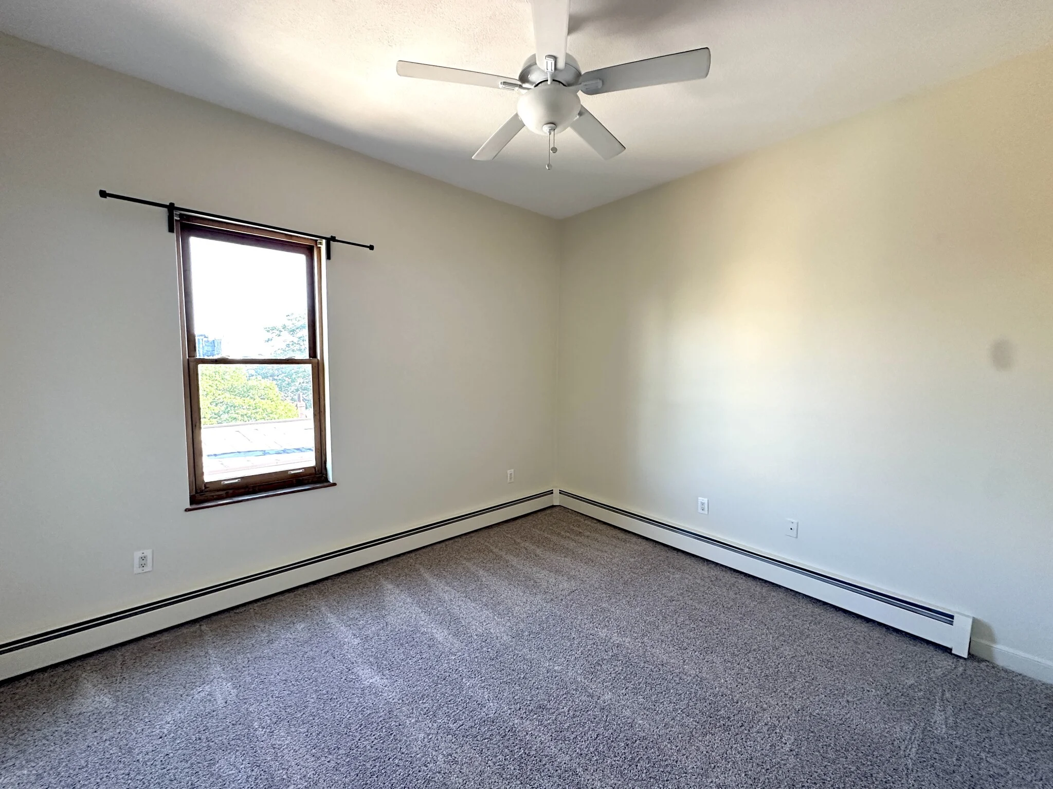 2 bed, 1 bath apartment for rent at 22 Church St Unit 10, Back Bay — photo 5 of 13