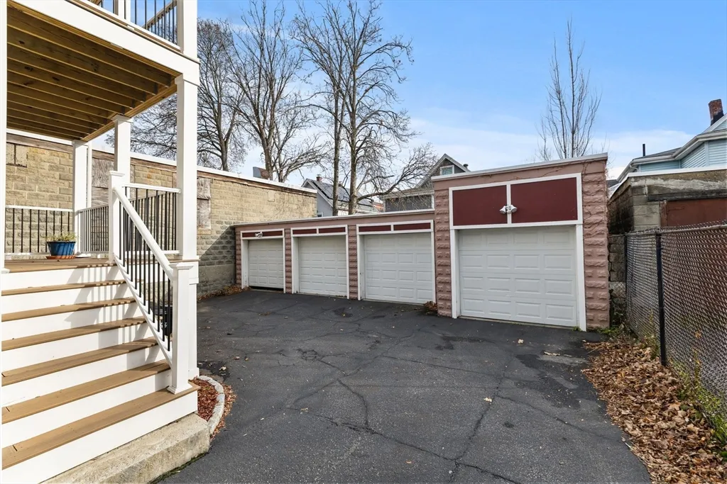 3 bed, 2 bath apartment for rent at 22 Clarendon Ave Unit 2, Teele Square — photo 16 of 17