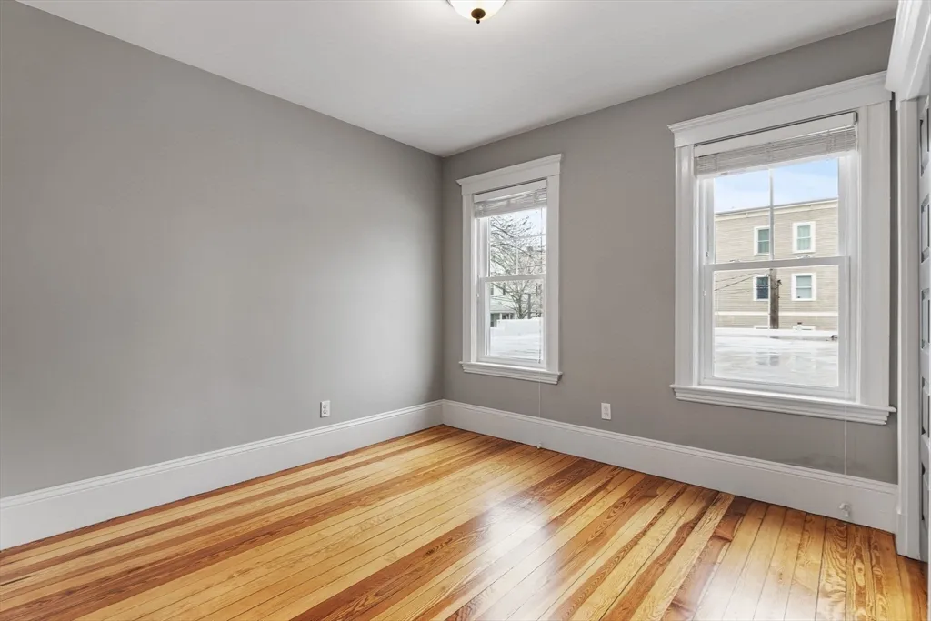 3 bed, 2 bath apartment for rent at 22 Clarendon Ave Unit 2, Teele Square — photo 12 of 17