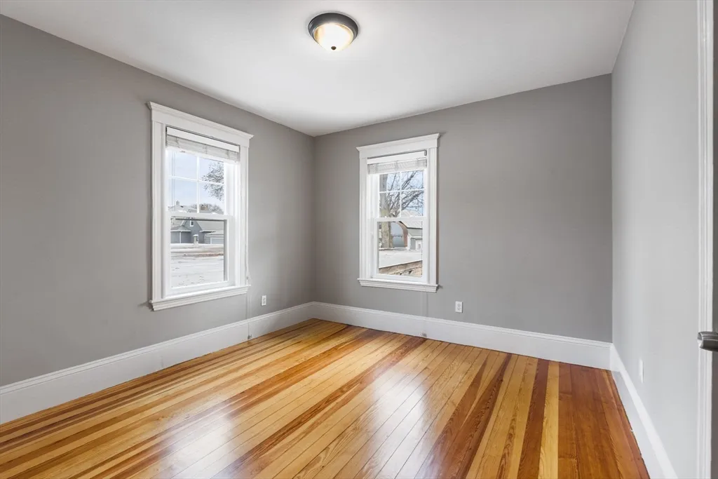 3 bed, 2 bath apartment for rent at 22 Clarendon Ave Unit 2, Teele Square — photo 11 of 17
