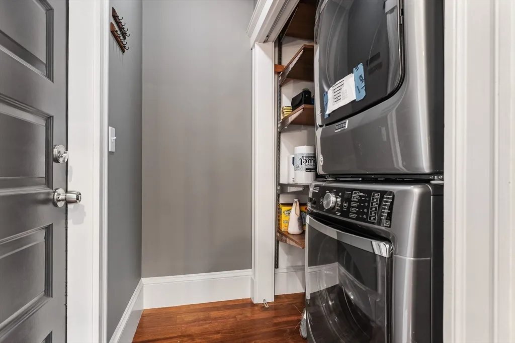 3 bed, 2 bath apartment for rent at 22 Clarendon Ave Unit 2, Teele Square — photo 15 of 17