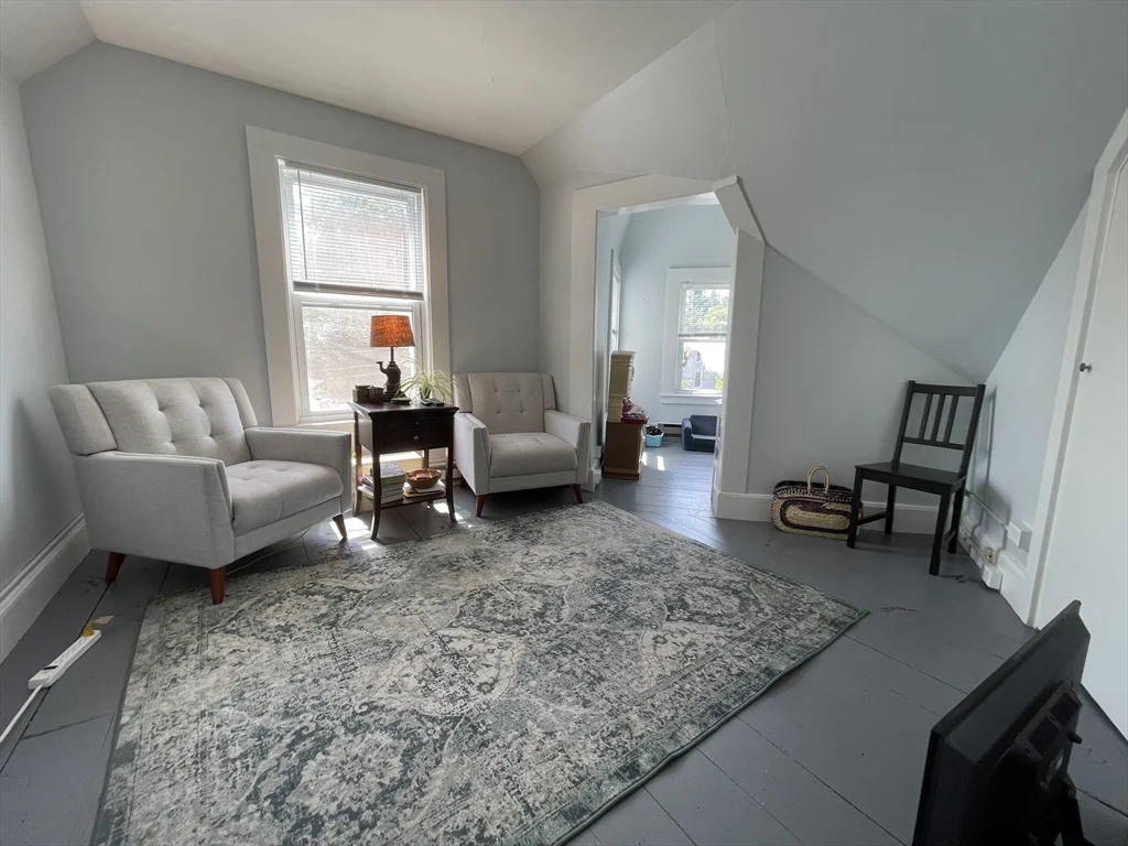 1 bed, 1 bath apartment for rent at 22 Cleveland Ave Unit 3, Woburn — photo 5 of 23