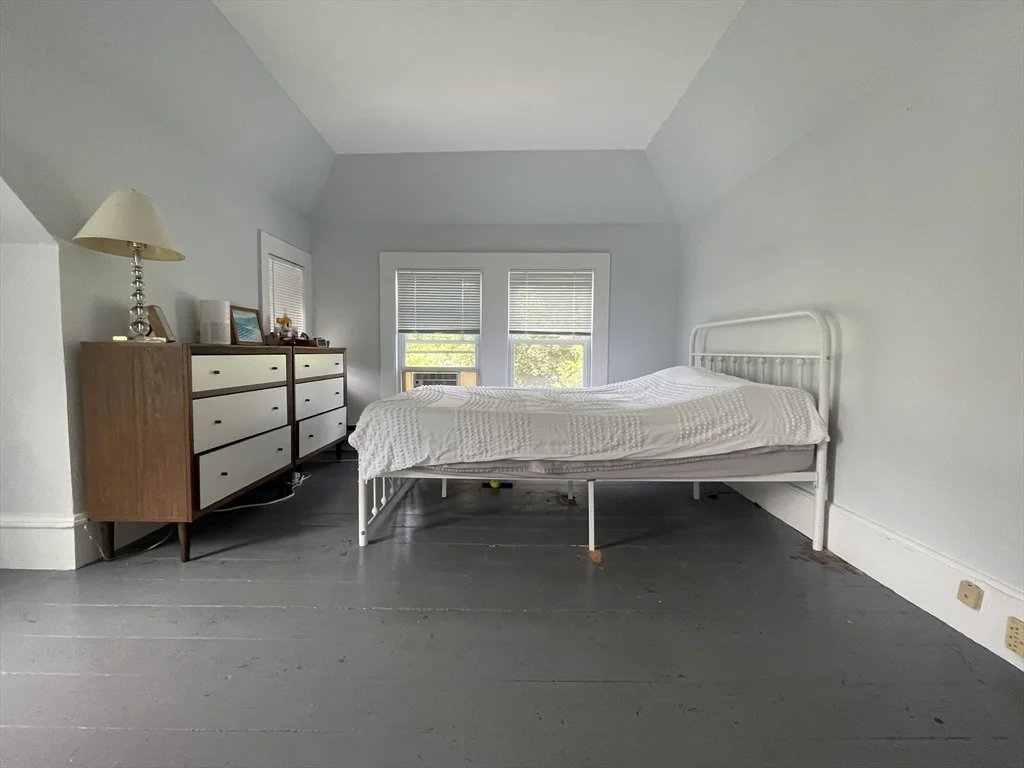 1 bed, 1 bath apartment for rent at 22 Cleveland Ave Unit 3, Woburn — photo 18 of 23