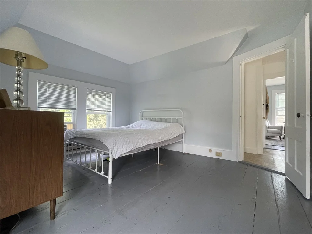 1 bed, 1 bath apartment for rent at 22 Cleveland Ave Unit 3, Woburn — photo 20 of 23