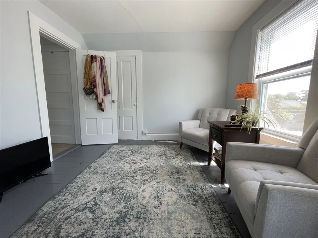 1 bed, 1 bath apartment for rent at 22 Cleveland Ave Unit 3, Woburn — photo 8 of 23
