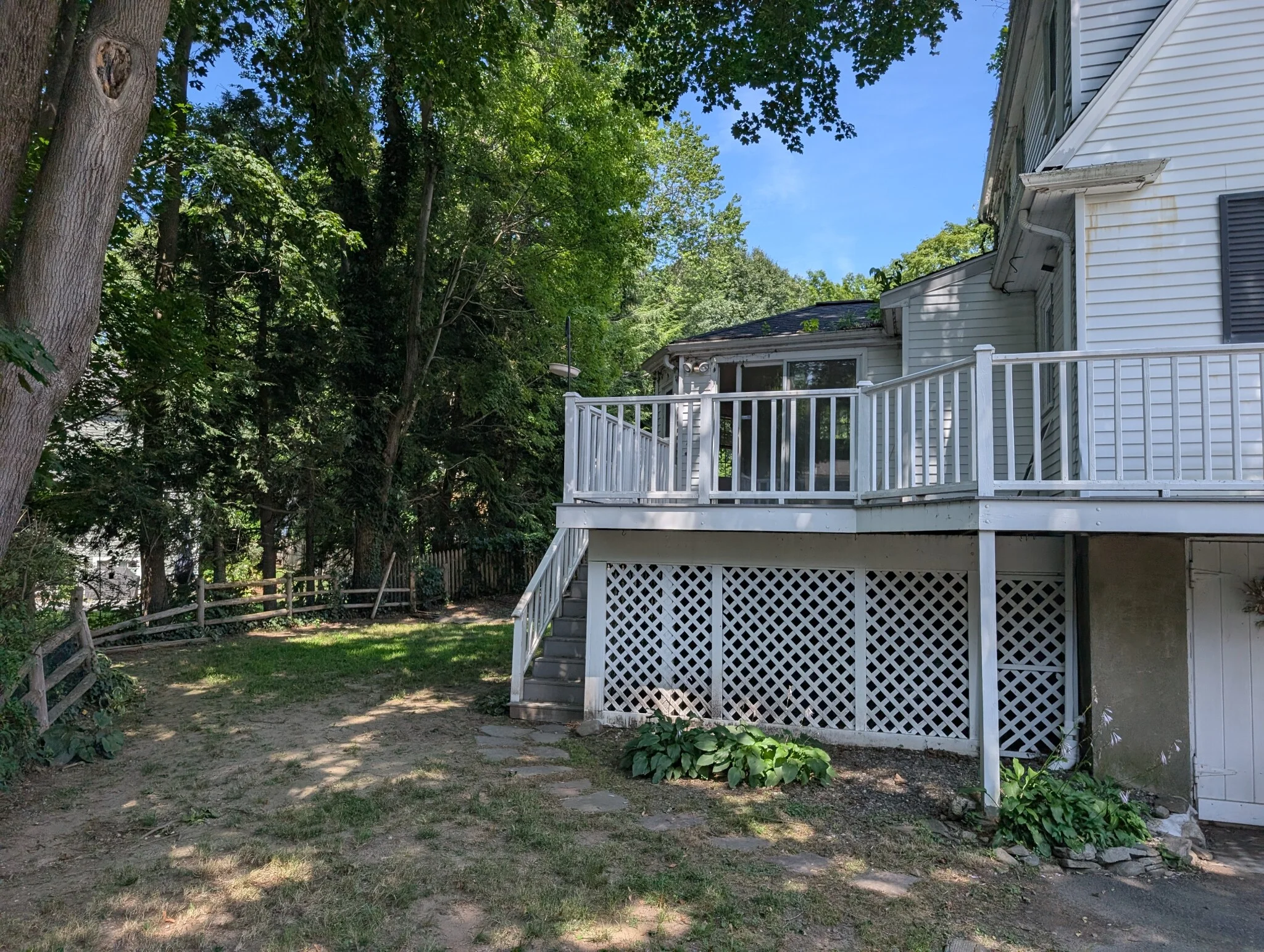3 bed, 1.5 bath apartment for rent at 22 Cleveland Rd Unit 1, Wellesley — photo 6 of 21