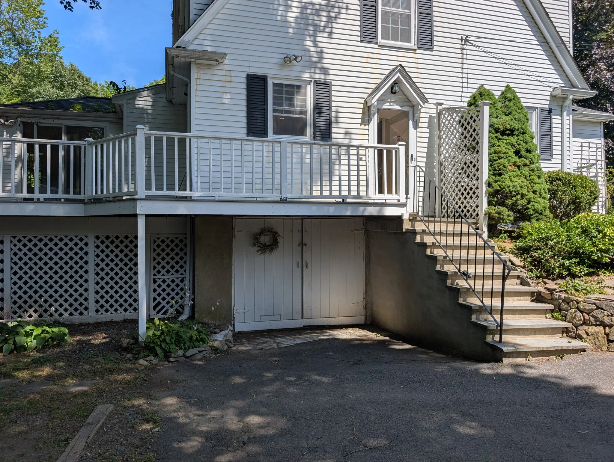 3 bed, 1.5 bath apartment for rent at 22 Cleveland Rd Unit 1, Wellesley — photo 7 of 21