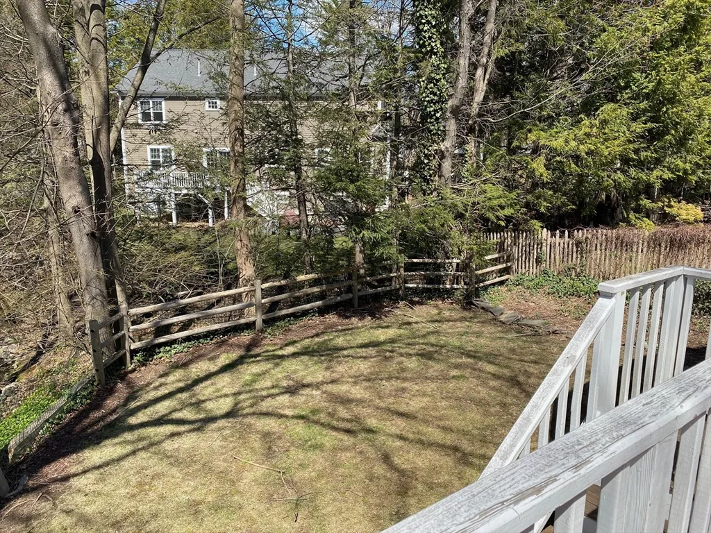 3 bed, 1 bath apartment for rent at 22 Cleveland Rd, Wellesley Hills — photo 19 of 22