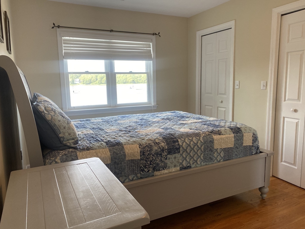 4 bed, 2 bath apartment for rent at 22 Cove St, Onset — photo 13 of 35