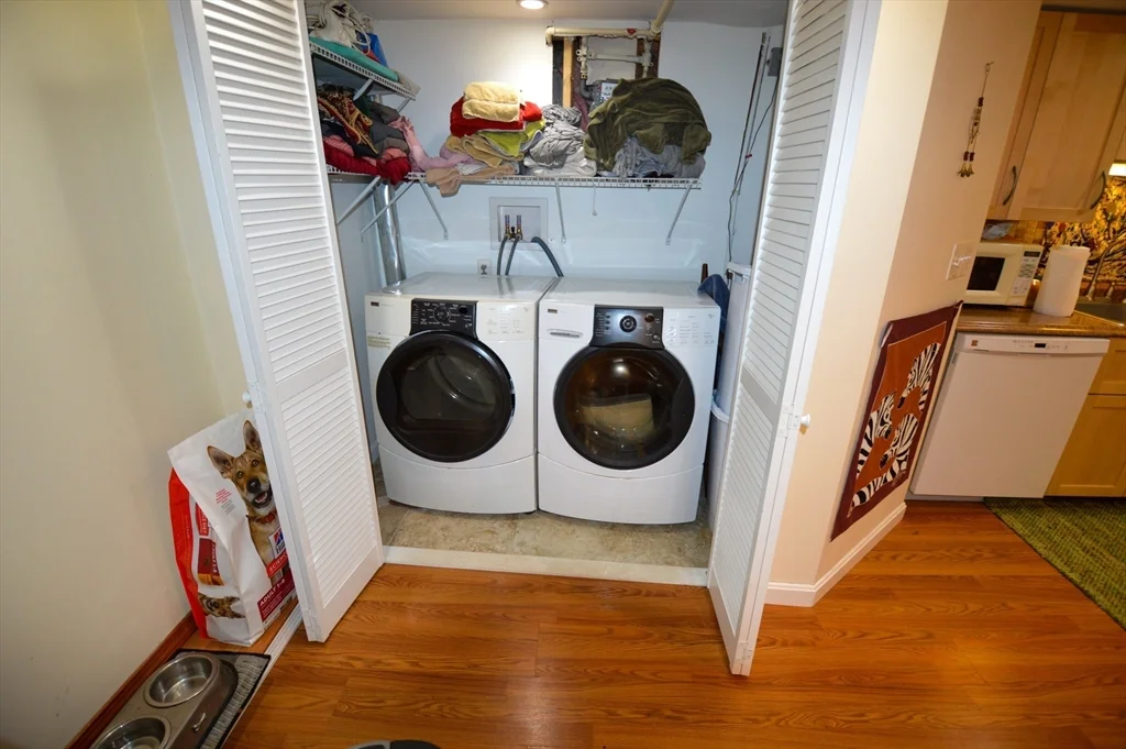 3 bed, 2 bath apartment for rent at 22 Cresthill Rd, Brighton — photo 7 of 13