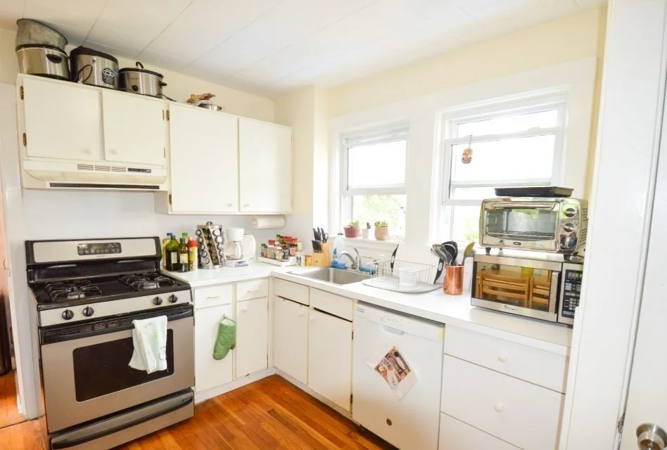 3 bed, 2 bath apartment for rent at 22 Cresthill Rd Unit 22, Brighton — photo 5 of 20