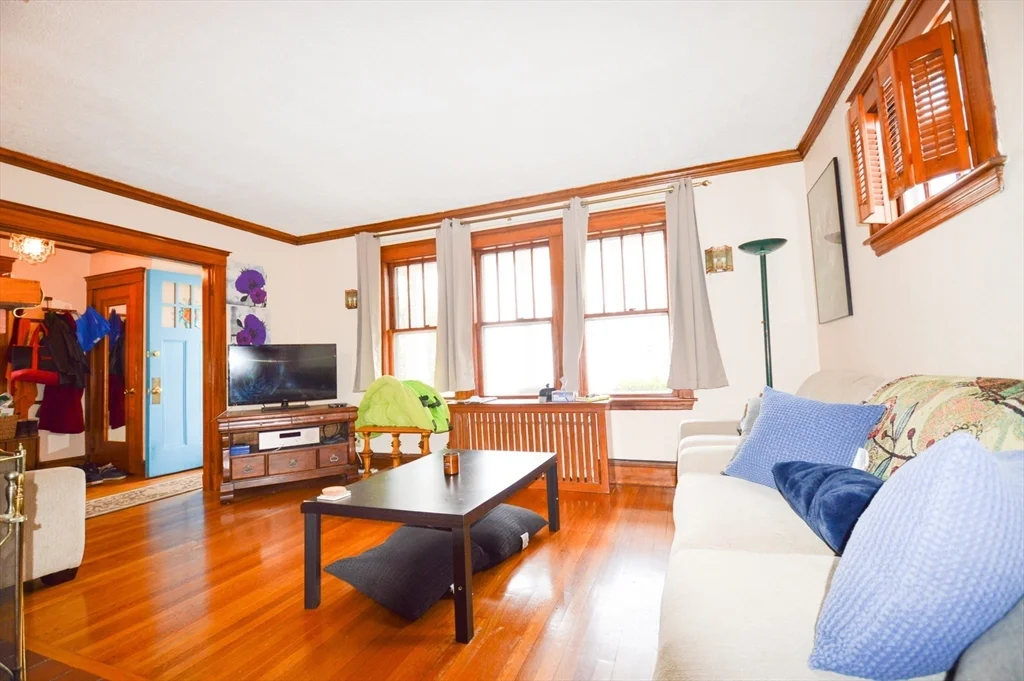 3 bed, 2 bath apartment for rent at 22 Cresthill Rd Unit 22, Brighton — photo 3 of 20