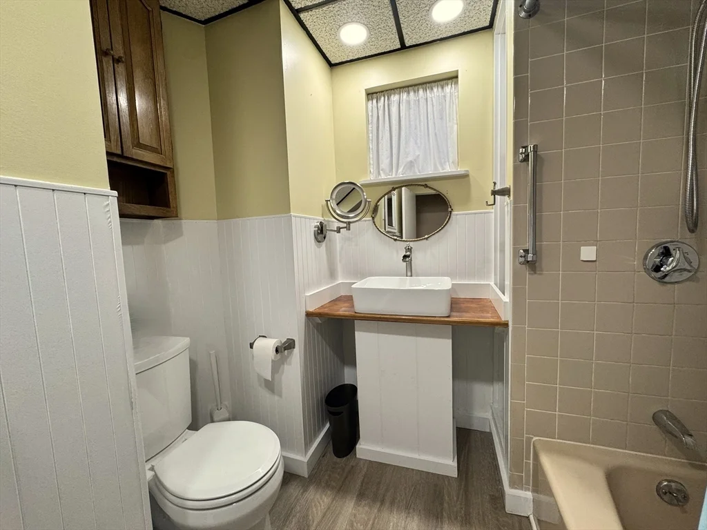 2 bed, 1 bath apartment for rent at 22 Dana St Unit 1, Winter Hill — photo 17 of 17